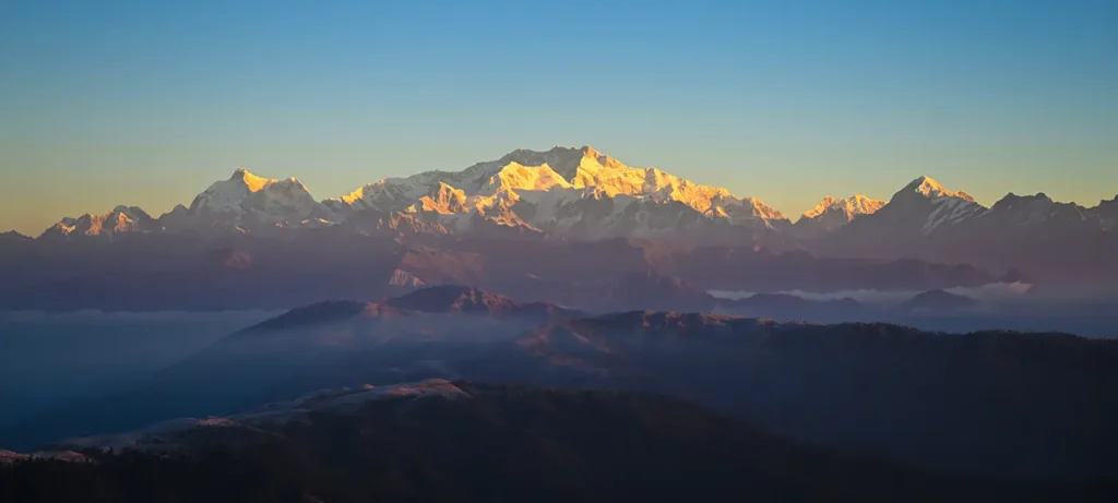 Sunrise Above the Clouds at Sandakphu: My Most Rewarding Trek 4 sandakphu trek