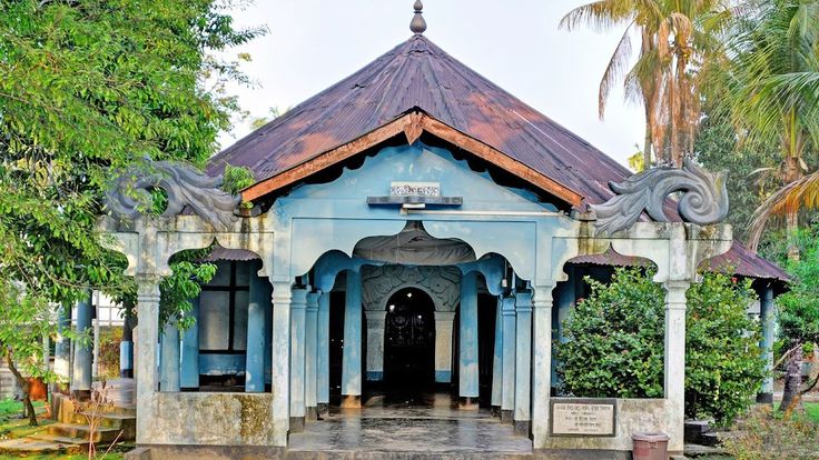 Visit Kamalabari Satra